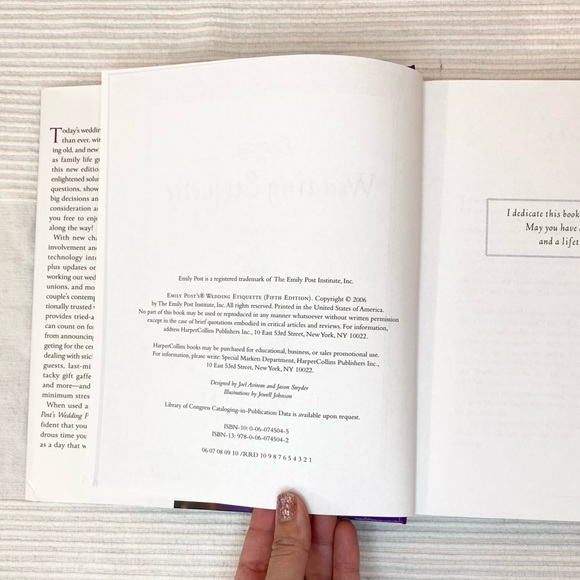 Emily Post's Wedding Etiquette 5th (fifth) edition - Hardcover - Picture 7 of 16